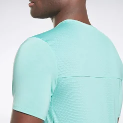 Tops & T-Shirts|Reebok Tops & T-Shirts Activchill Athlete T-Shirt