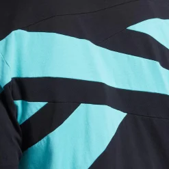 Tops & T-Shirts|Reebok Tops & T-Shirts Classics Brand Proud T-Shirt