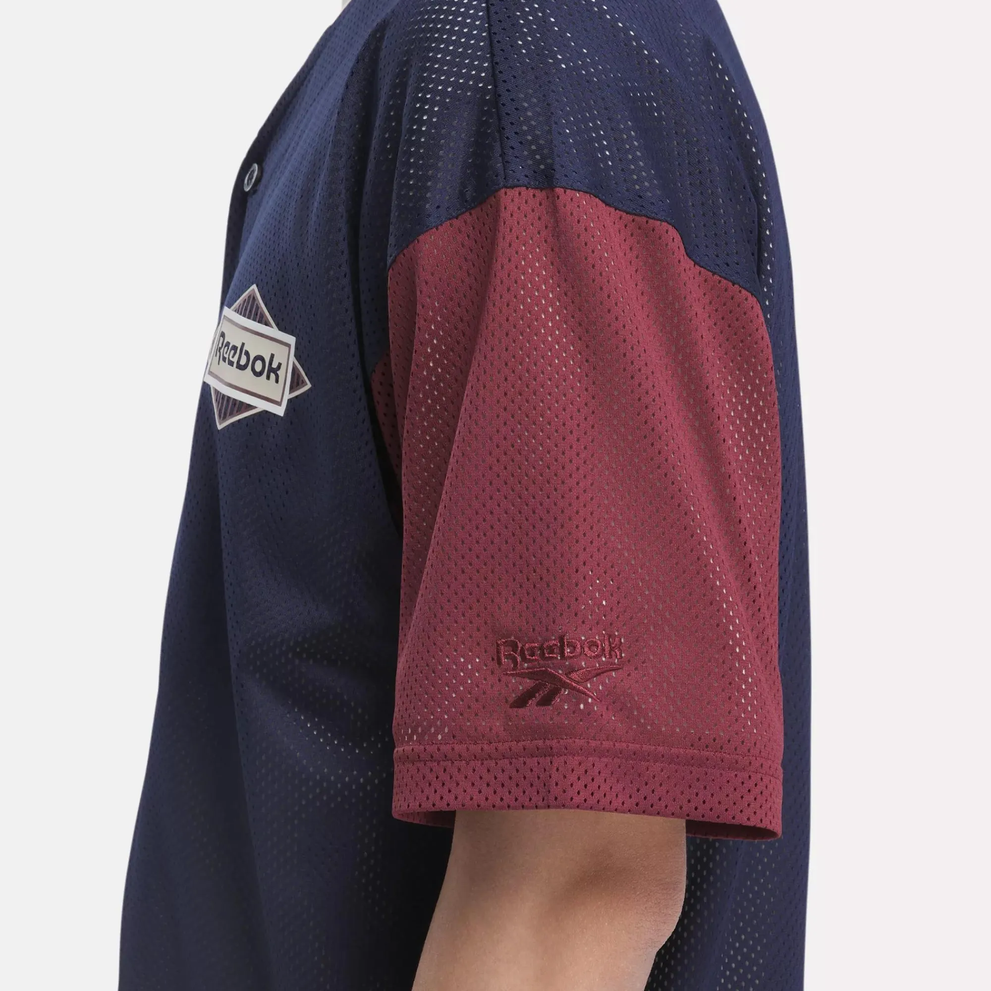 Tops & T-Shirts|Reebok Tops & T-Shirts Classics Sporting Goods Jersey