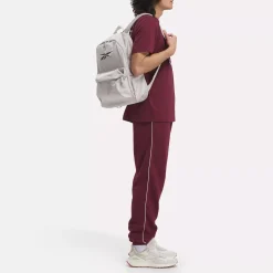 Tops & T-Shirts|Reebok Tops & T-Shirts Graphic Series Classic Crest T-Shirt