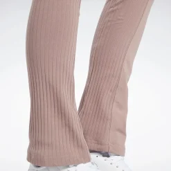 Leggings & Tights|Reebok Leggings & Tights Classics High-Rise Leggings