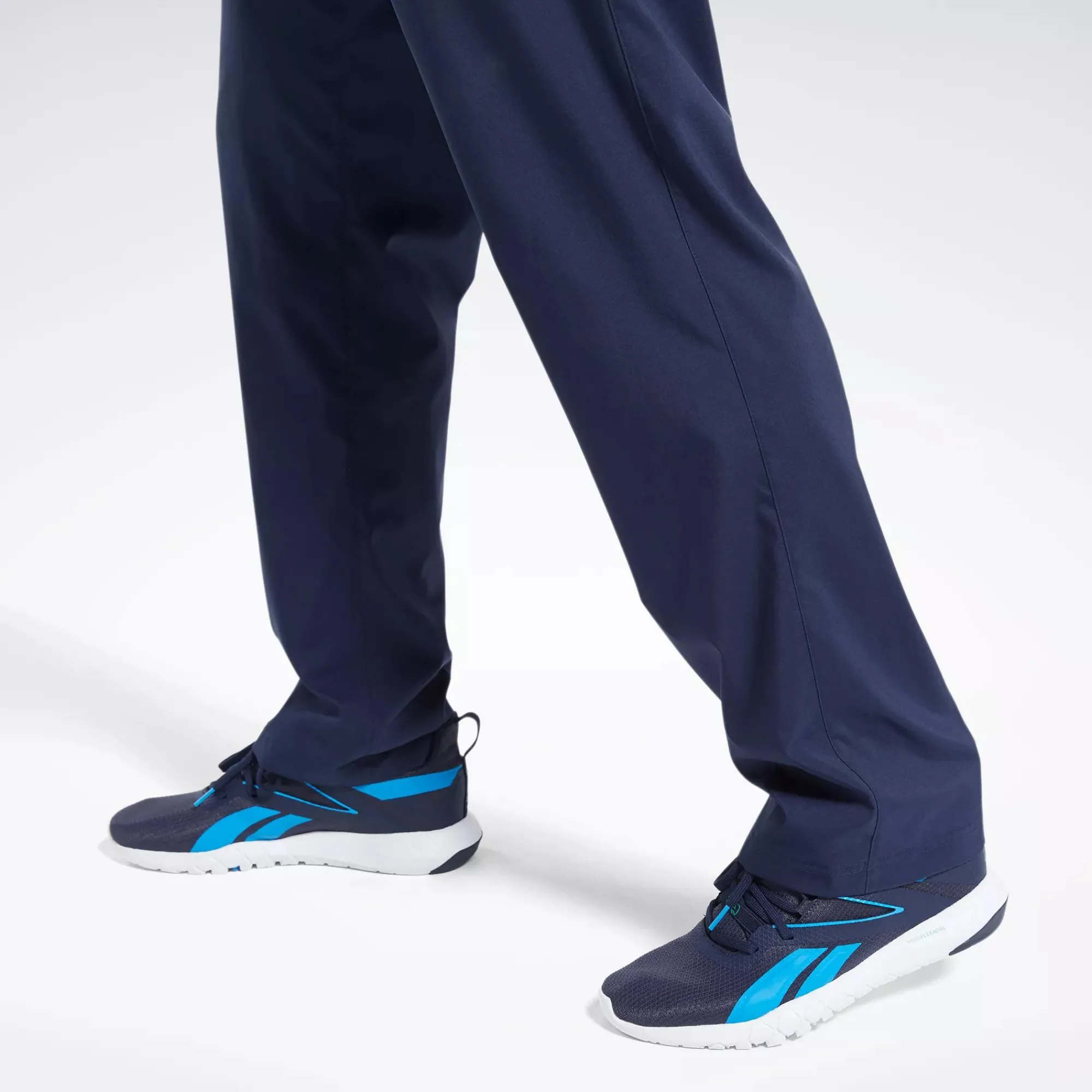 Pants & Sweatpants|Reebok Pants & Sweatpants Training Essentials Woven Unlined Pants