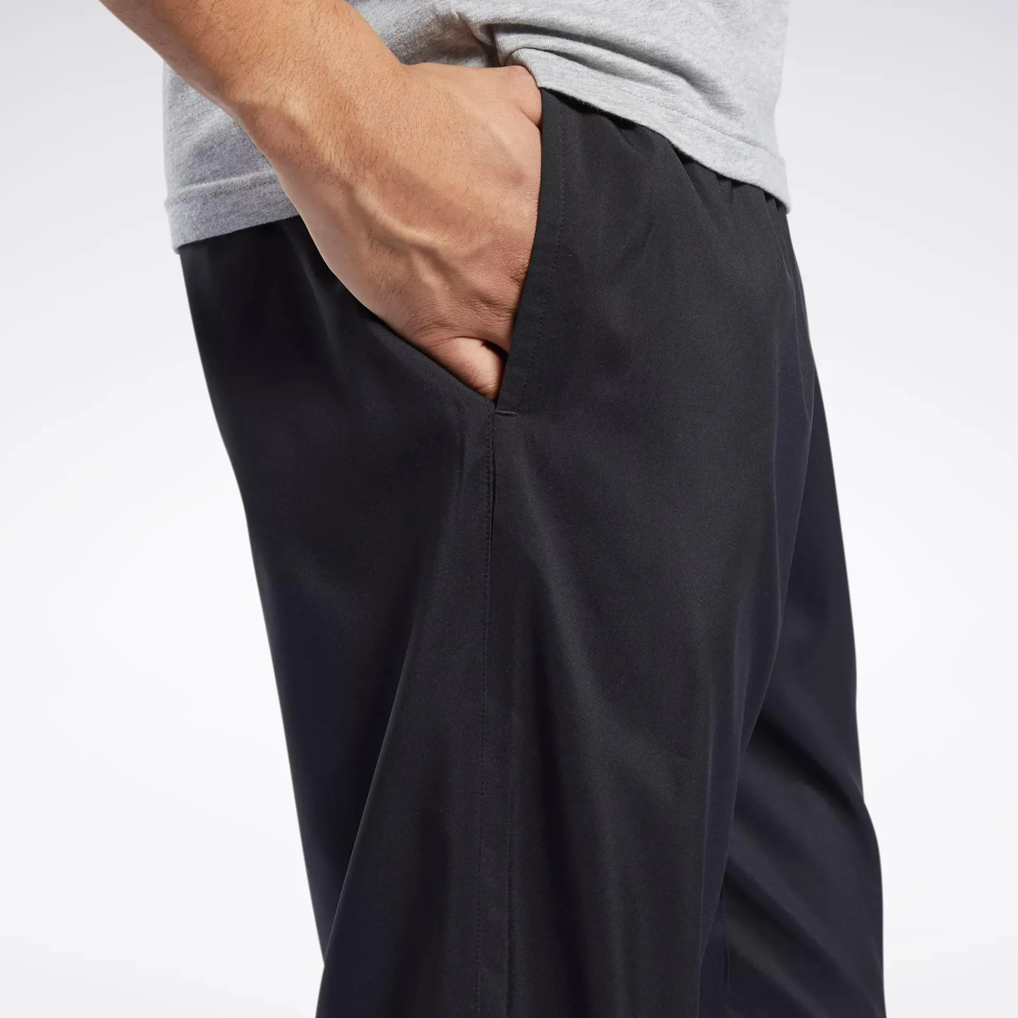 Pants & Sweatpants|Reebok Pants & Sweatpants Training Essentials Woven Unlined Pants